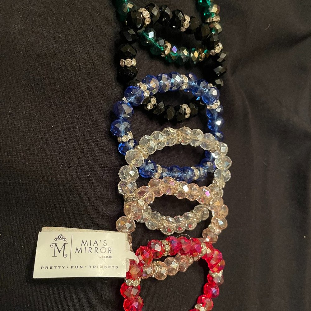 Adorable stretch bracelets